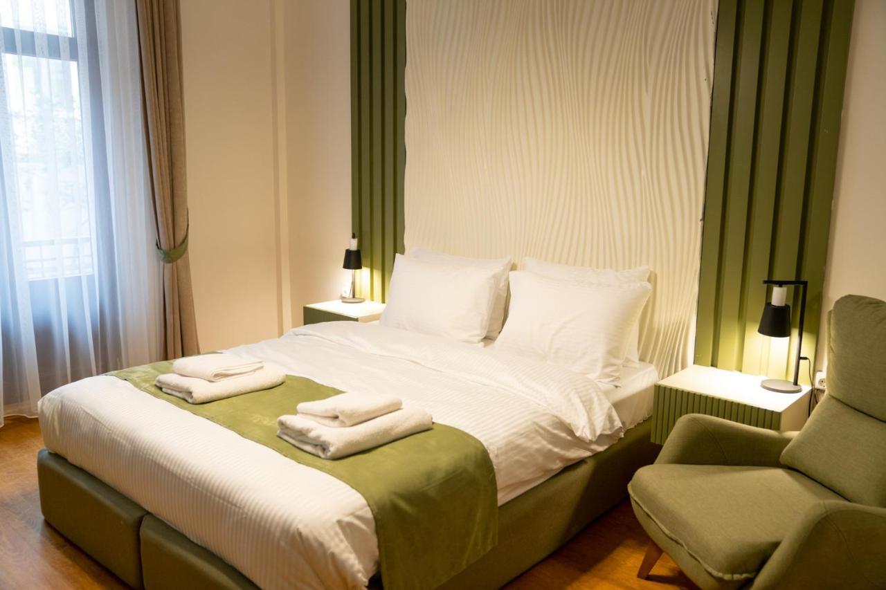 Monev Suites Hotel Istanbul Exterior photo