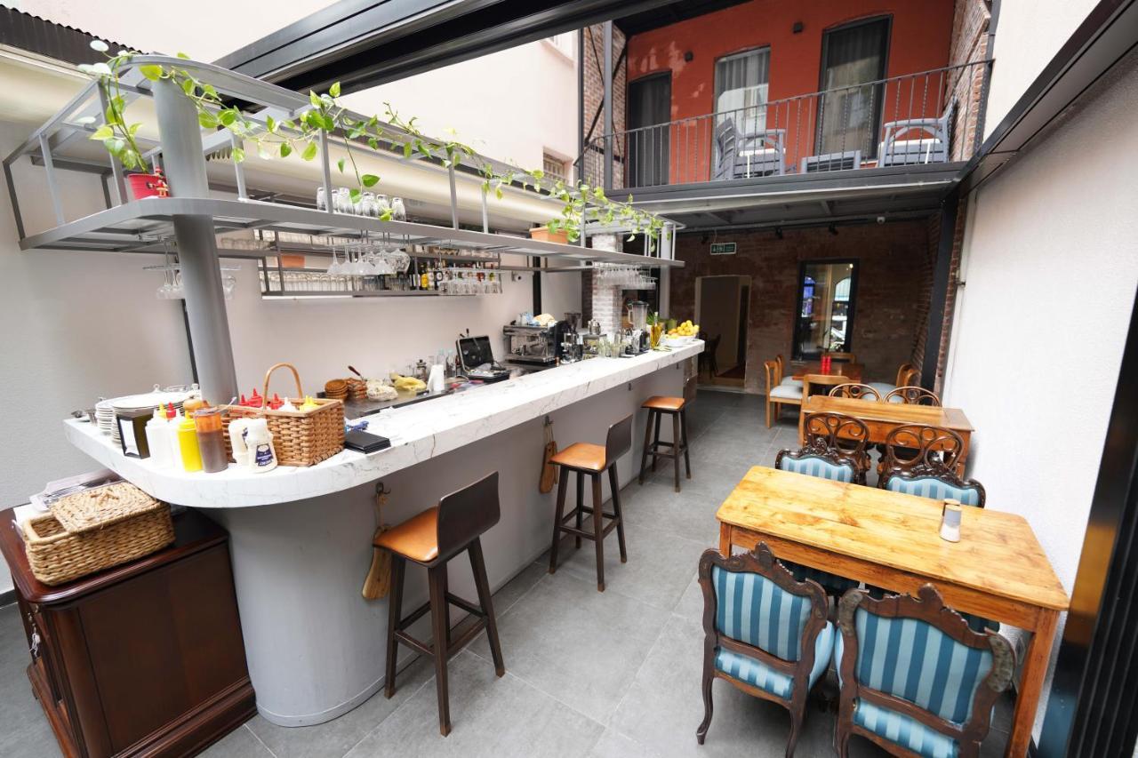 Monev Suites Hotel Istanbul Exterior photo